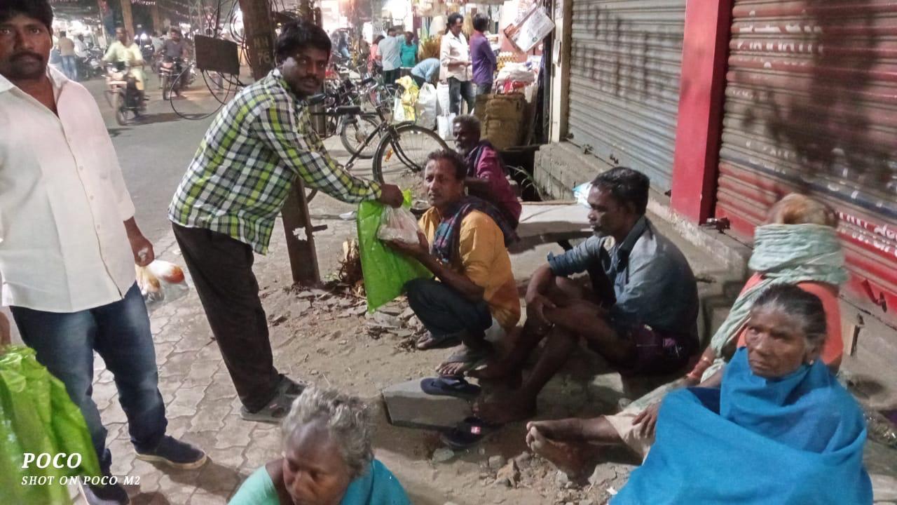Sharing with those gathered on the street — Street & Homeless Outreach